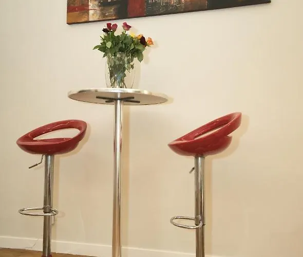 아파트 Old Town Luxury 3 Beds *