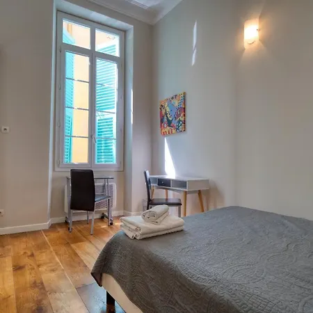 Appartamento Old Town Luxury 3 Beds *