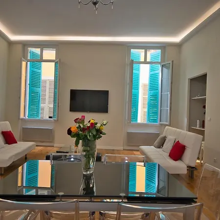 Appartamento Old Town Luxury 3 Beds *